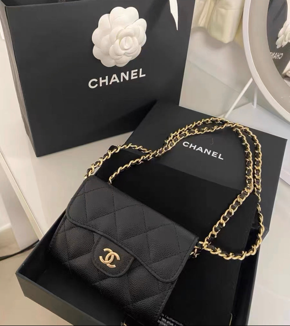 Irina R. review of Converter Kit for Chanel Card Holder